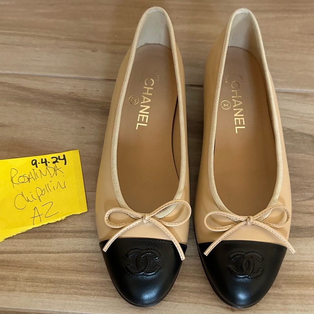 Authentic NWT Chanel Lambskin Cap Toe Ballerina Flats sz 37.5